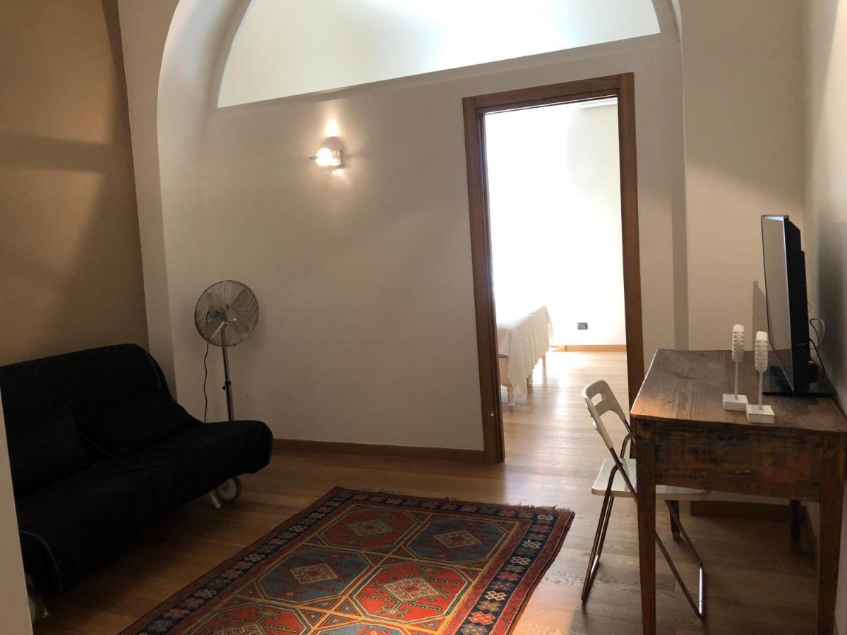 Intendenza 32 Suite Historical Centre Bari Exteriör bild